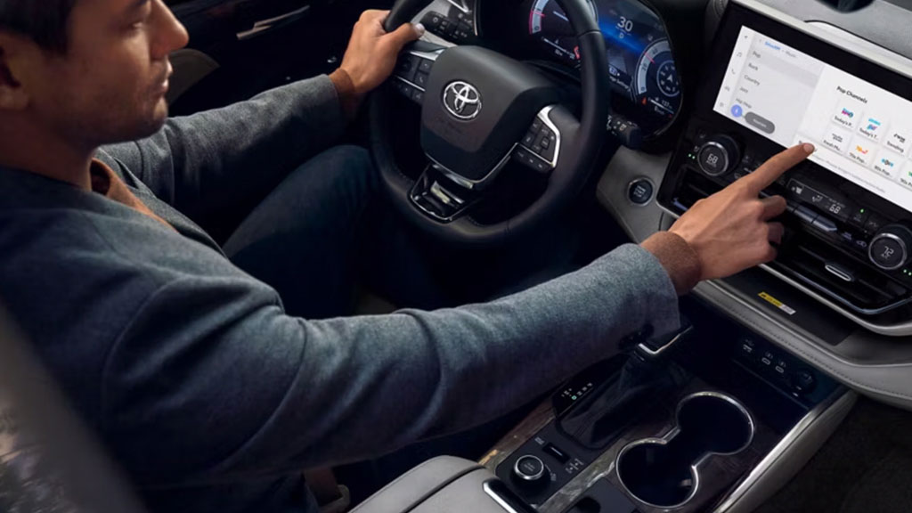 Highlander-Ineterior-08