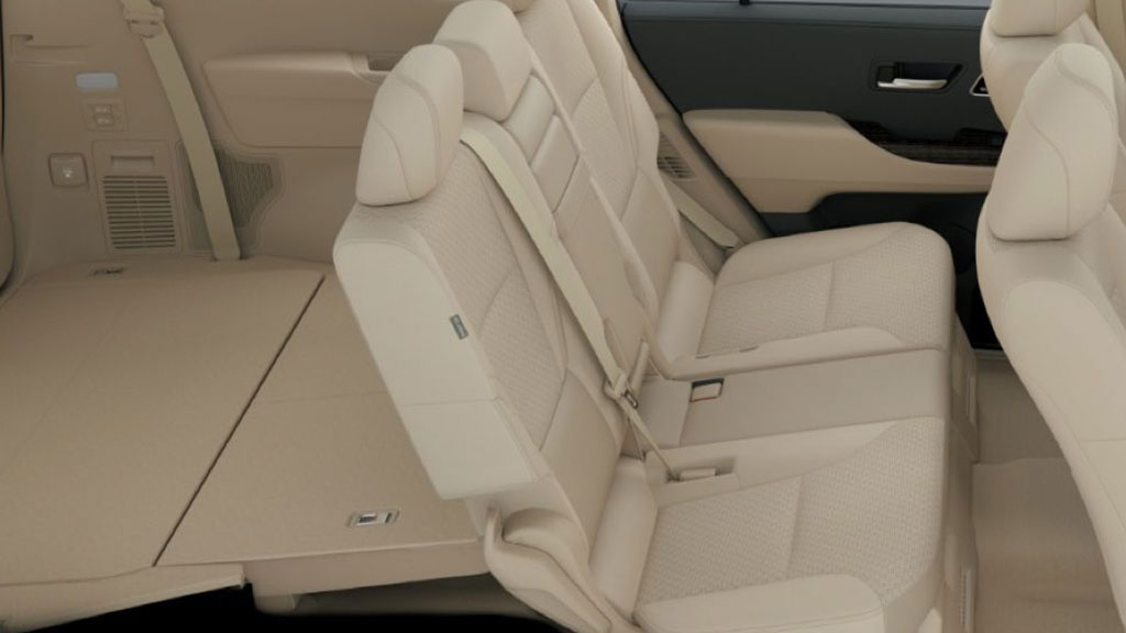 interior--Landcruiser-3